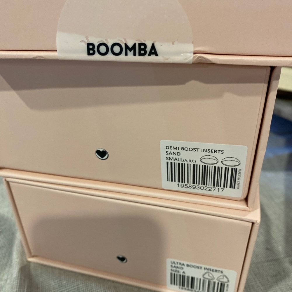 Boomba inserts, 3 small of varying cuts.